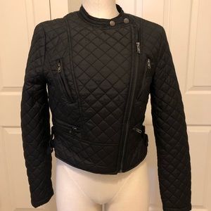 3/$25🛍Quilted moto style jacket